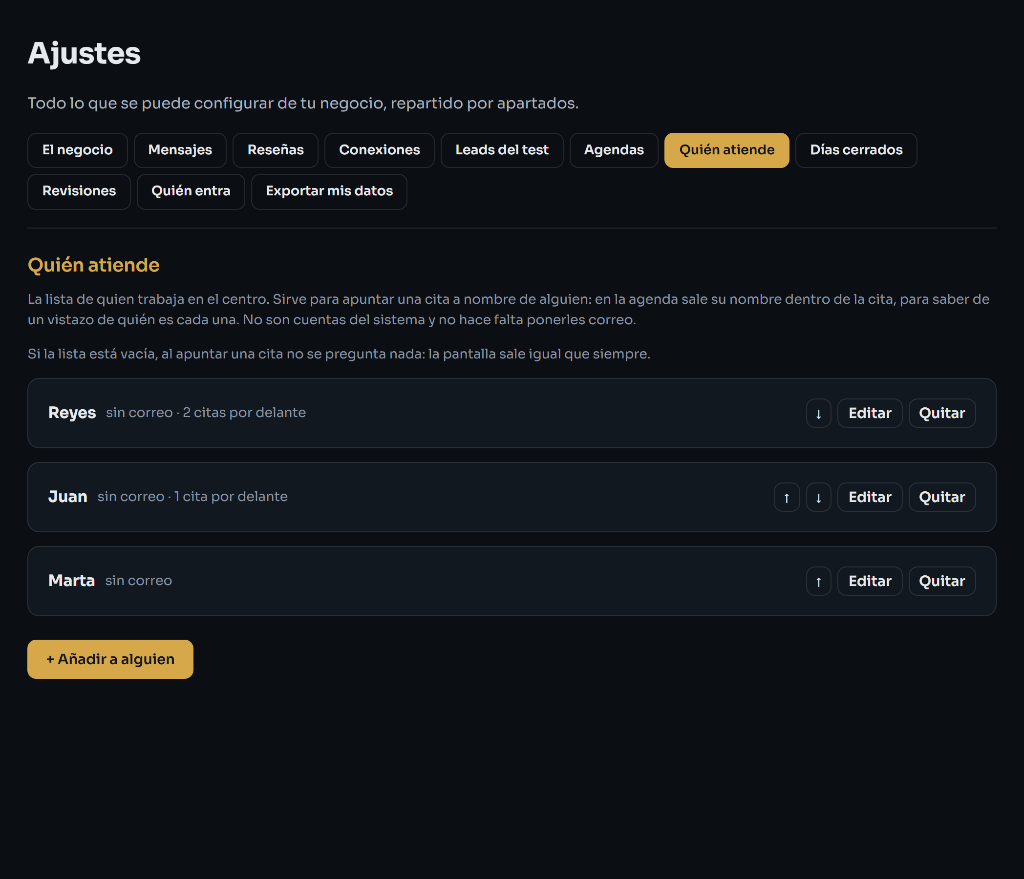 Pantalla de Quién atiende con la lista de trabajadores